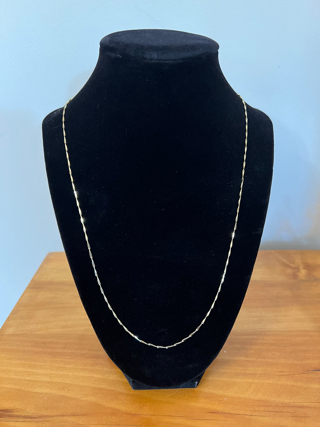 Diamond-Cut Tapered Bar-Link Chain
