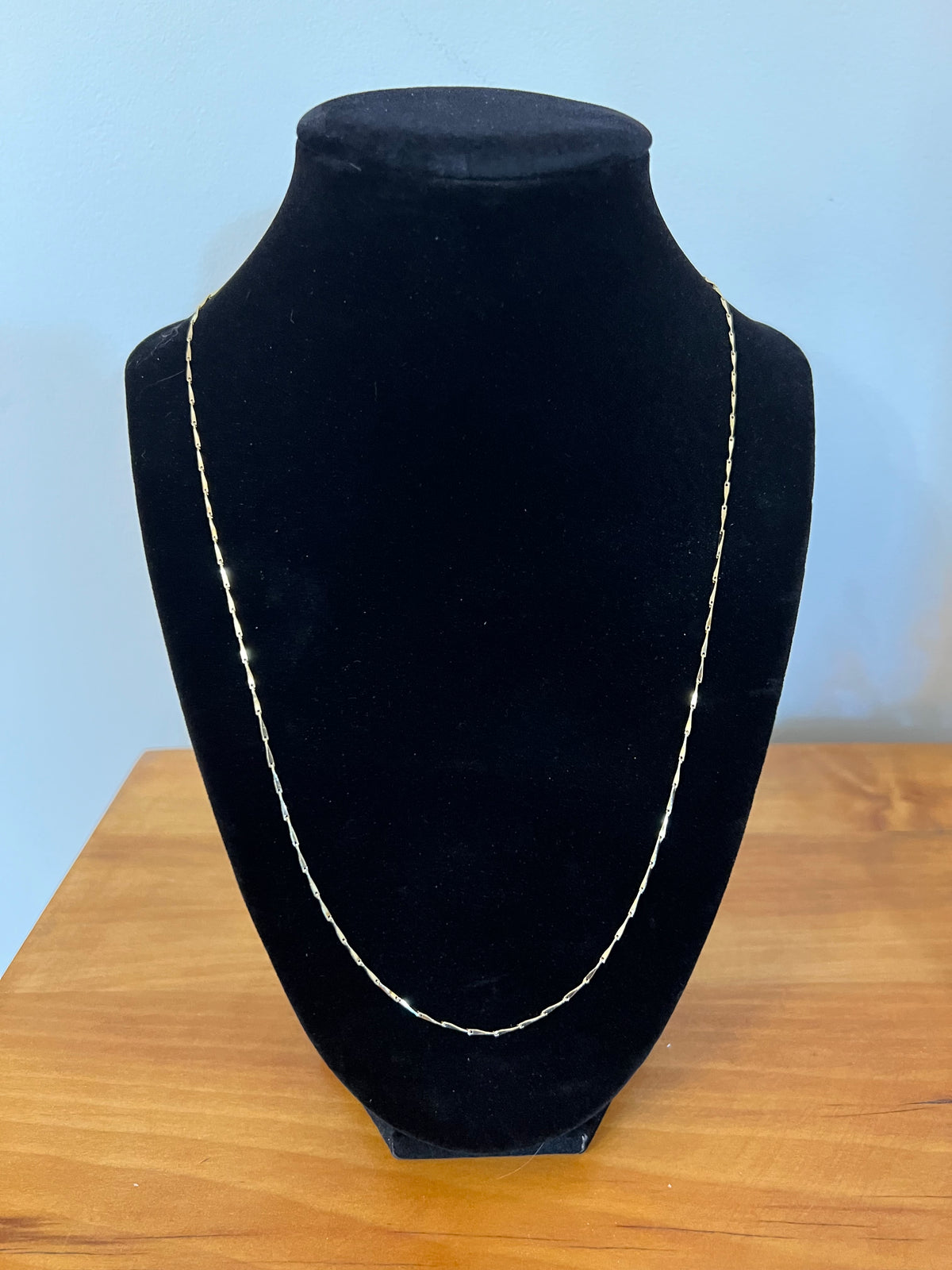 Diamond-Cut Tapered Bar-Link Chain
