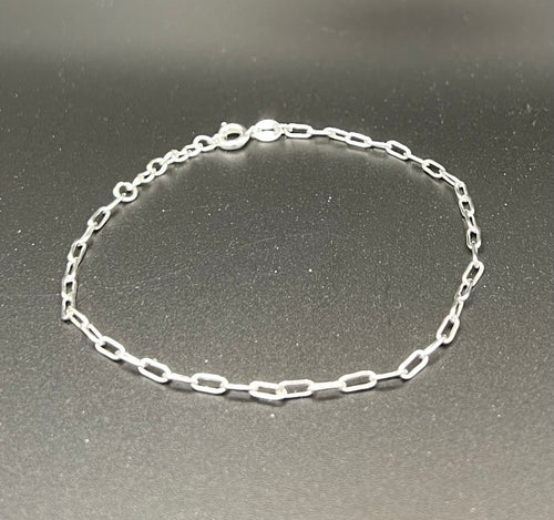 Dainty Silver Tone Paperclip Bracelet
