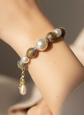 Pearl & Gold Accent Bracelet with Magnetic Clasp