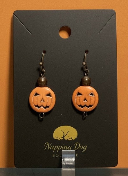 Ceramic Jack-O’-Lantern Dangle Earrings – Antique Bronze-Tone Halloween Earrings