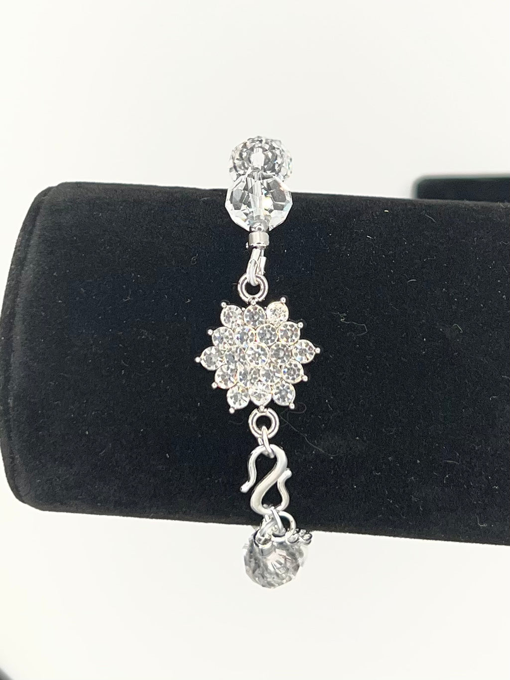 Crystal Snowflake Bracelet – Clear Beaded Rhinestone Bar Bracelet