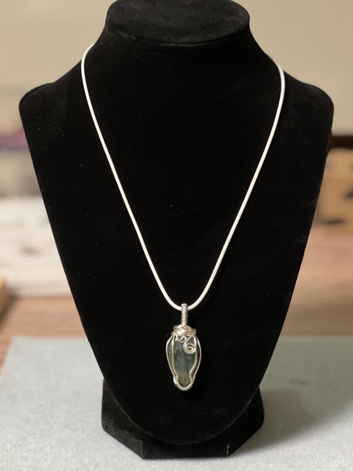 Sterling Silver Wire-Wrapped Labradorite Pendant Necklace