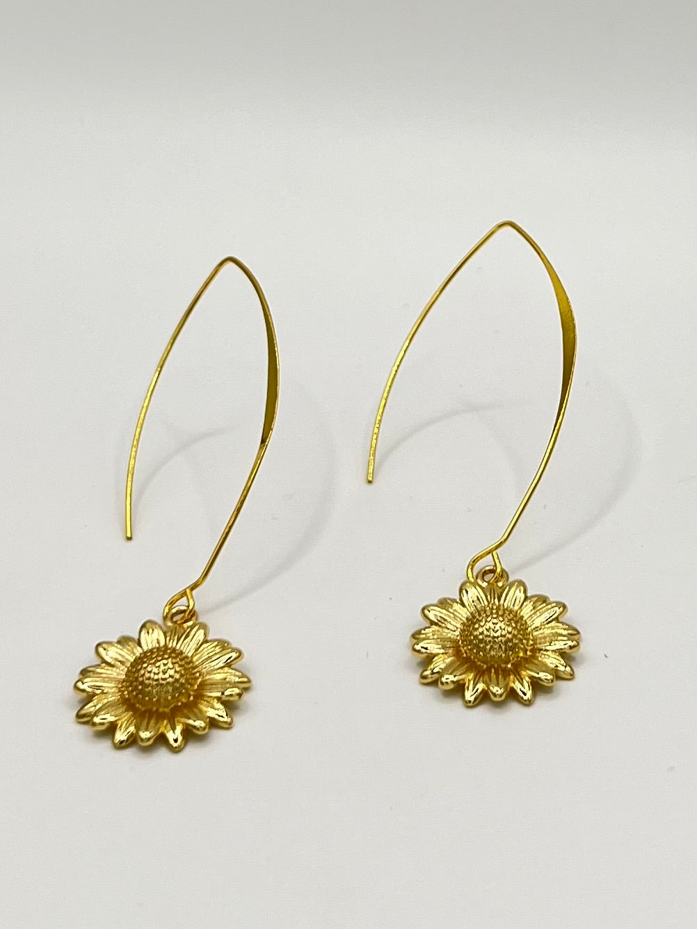 Gold Tone Sunflower Earrings