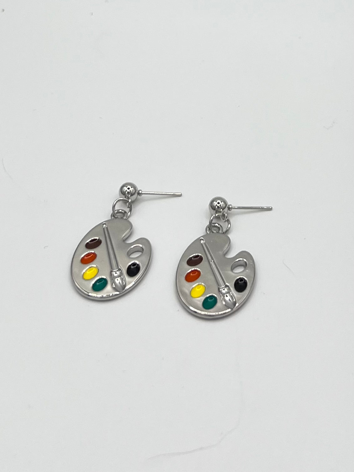 Artist Paint Palette Stud Earrings – Silver Tone Enamel Art Lover Earrings