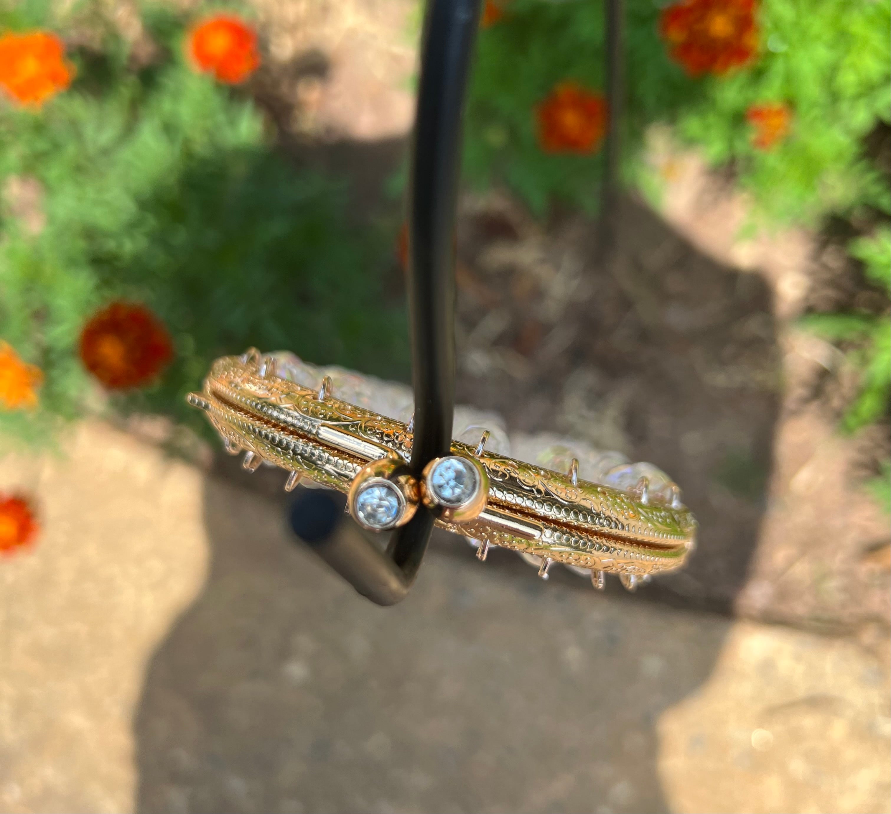 Handcrafted Rose Gold Glass Bead Suncatcher with Rhinestone Kiss Lock