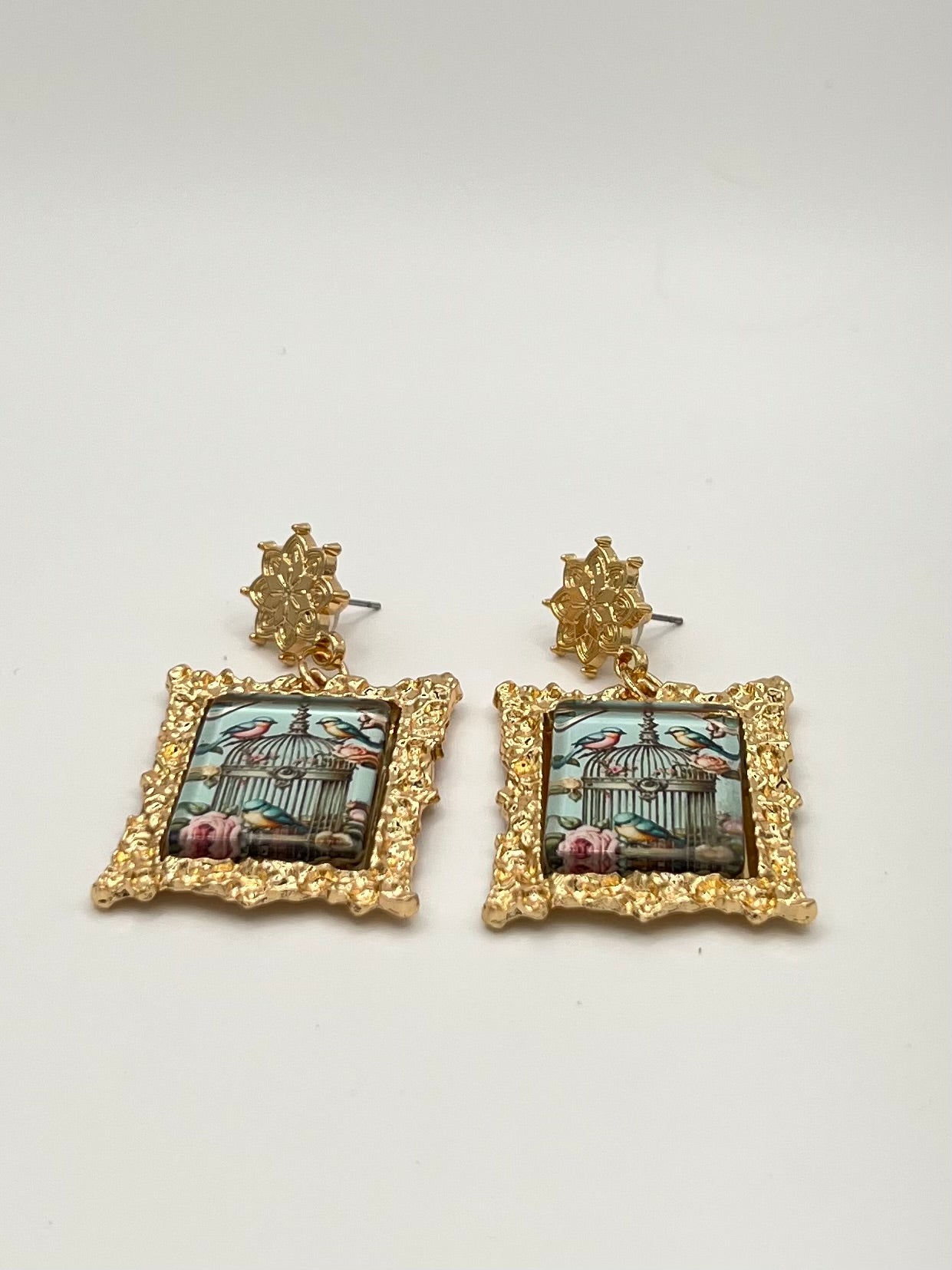 Vintage-Inspired Birdcage Floral Frame Drop Earrings