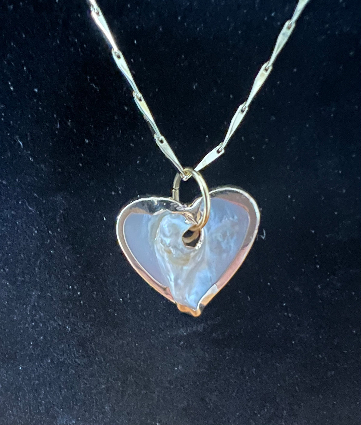 18K Gold-Filled Shell Heart Necklace - Golden Harvest Collection