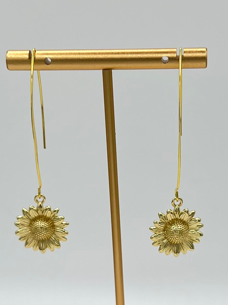 Gold Tone Sunflower Earrings