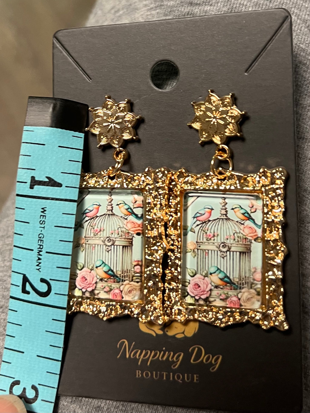 Vintage-Inspired Birdcage Floral Frame Drop Earrings