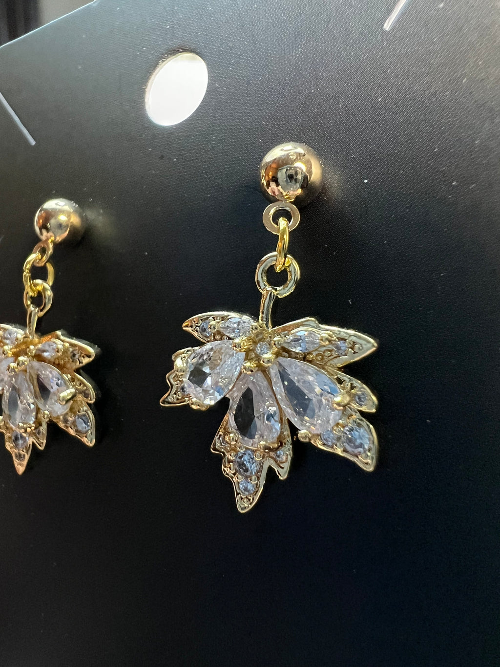 Crystal Maple Leaf Dangle Earrings – Gold-Tone Fall Earrings